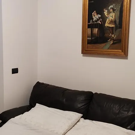 Little Rose Garden Apartment Aci Catena
